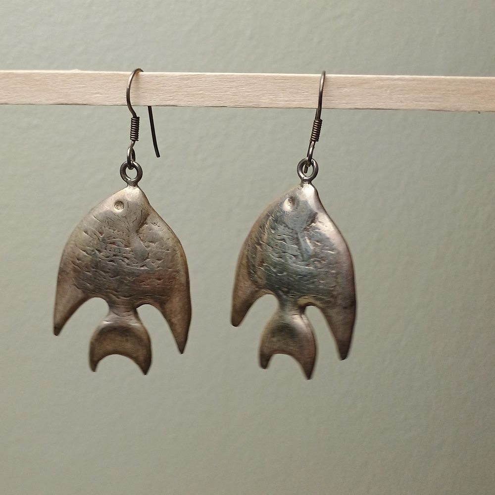 Vintage Fish-Shaped Drop Earrings in Tarnished Silver Tone
